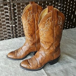 NOCONA COWGIRL BOOTS, SIZE 5C !!!!